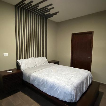 Huasteca Em Suites 巴耶斯城 外观 照片