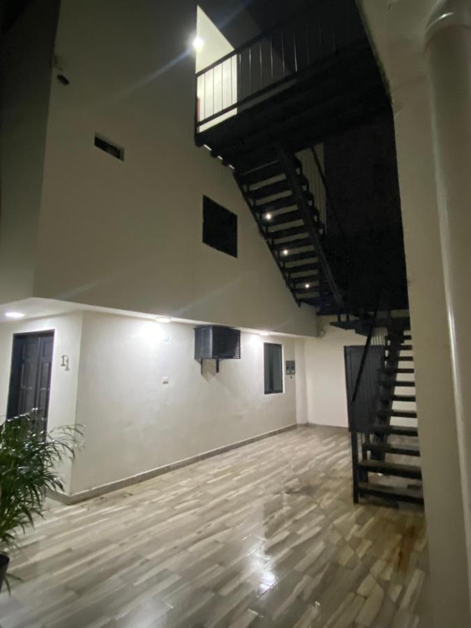Huasteca Em Suites 巴耶斯城 外观 照片