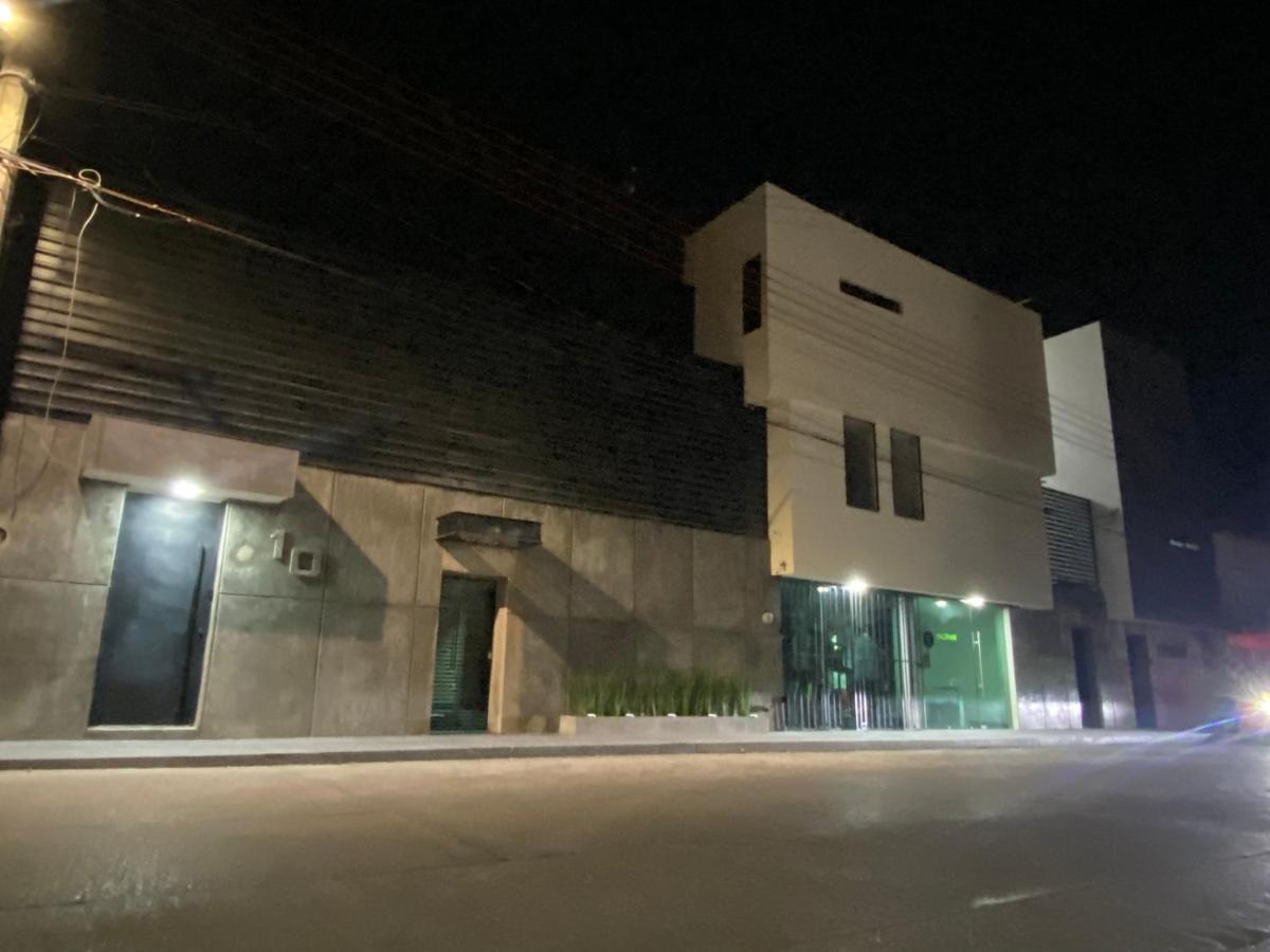 Huasteca Em Suites 巴耶斯城 外观 照片